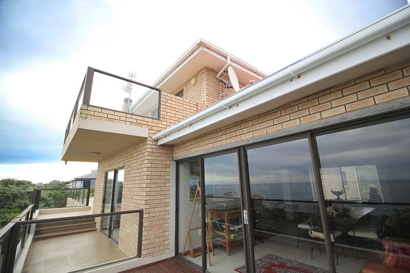 5 Bedroom Property for Sale in Village On Sea Western Cape